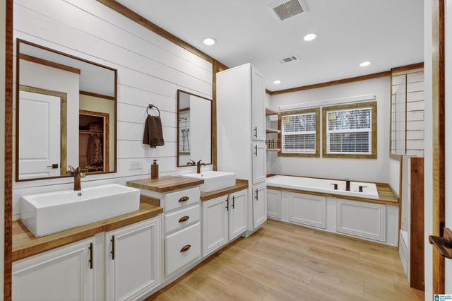 4375 COUNTY ROAD 48, Jemison, AL 35085