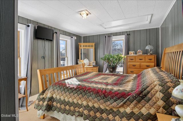 45 Graves Road, Stillwater, NY 12118