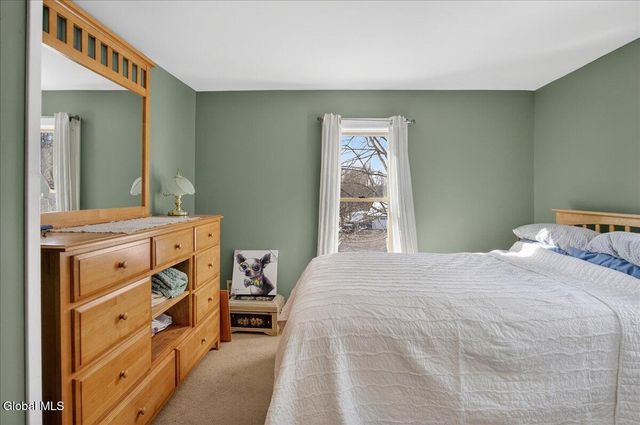 45 Graves Road, Stillwater, NY 12118