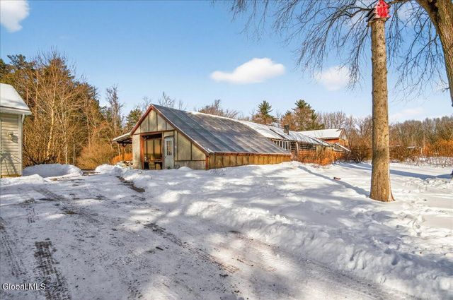 45 Graves Road, Stillwater, NY 12118