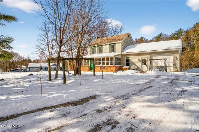 45 Graves Road, Stillwater, NY 12118