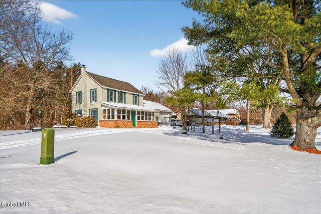 45 Graves Road, Stillwater, NY 12118