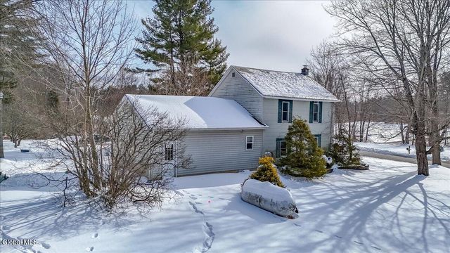 45 Graves Road, Stillwater, NY 12118