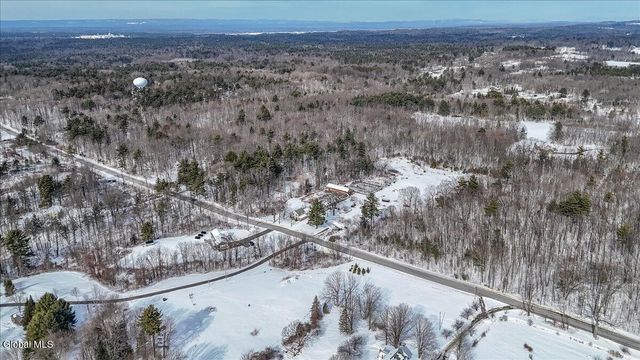 45 Graves Road, Stillwater, NY 12118