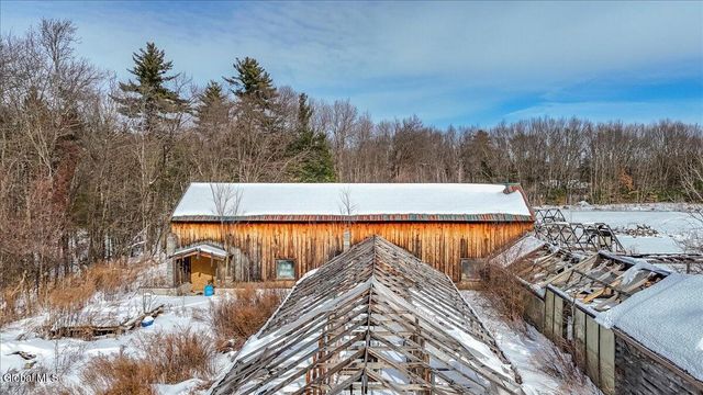 45 Graves Road, Stillwater, NY 12118