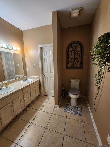 10460 Birchwood Dr, Baton Rouge, LA 70807