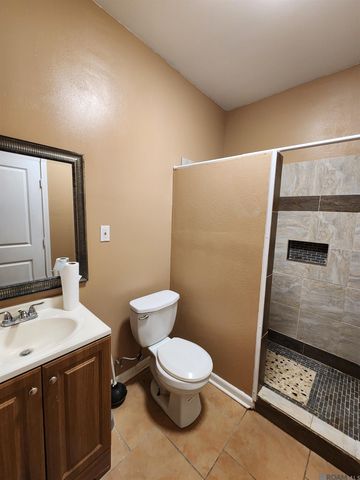 10460 Birchwood Dr, Baton Rouge, LA 70807