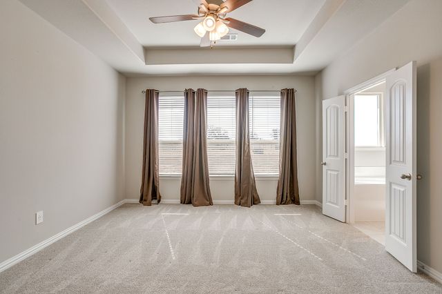 221 Lonicera Lane, Paradise, TX 76073