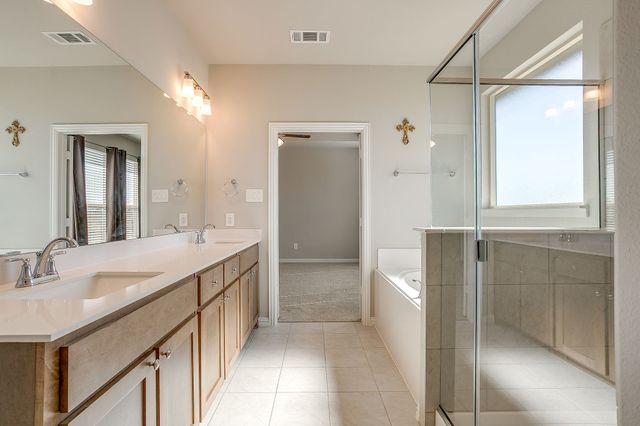 221 Lonicera Lane, Paradise, TX 76073