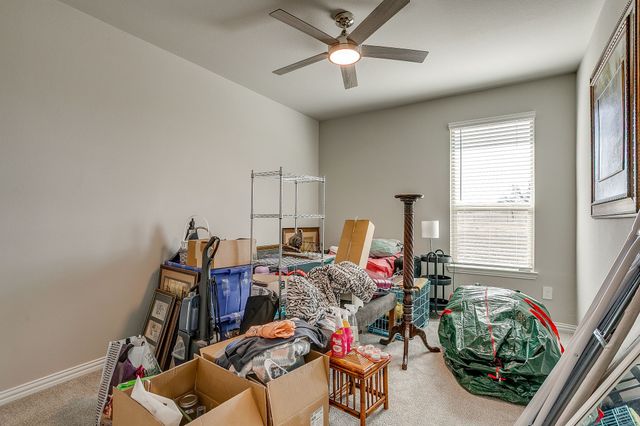 221 Lonicera Lane, Paradise, TX 76073