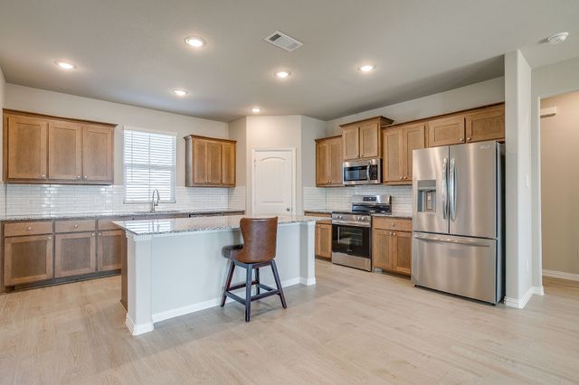 221 Lonicera Lane, Paradise, TX 76073