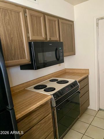 17042 N 105TH Avenue, Sun City, AZ 85373