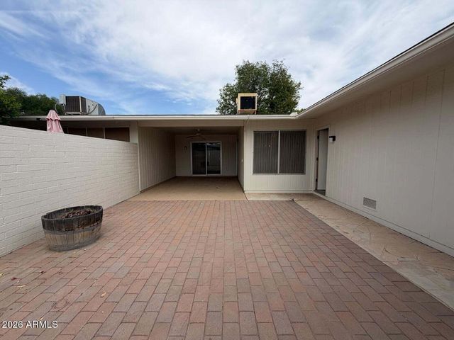 17042 N 105TH Avenue, Sun City, AZ 85373