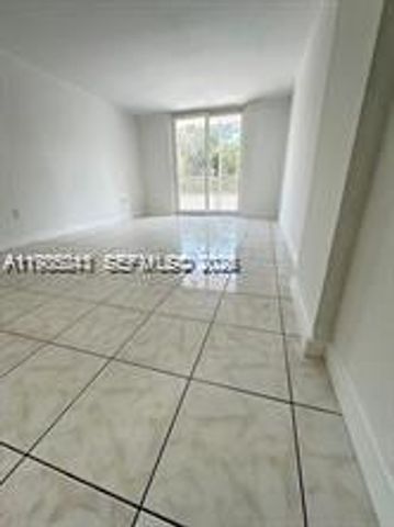 16950 W Dixie Hwy A128 Hwy A128, North Miami Beach, FL 33160