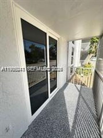 16950 W Dixie Hwy A128 Hwy A128, North Miami Beach, FL 33160