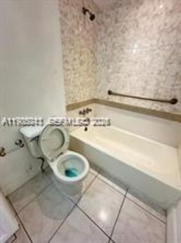 16950 W Dixie Hwy A128 Hwy A128, North Miami Beach, FL 33160