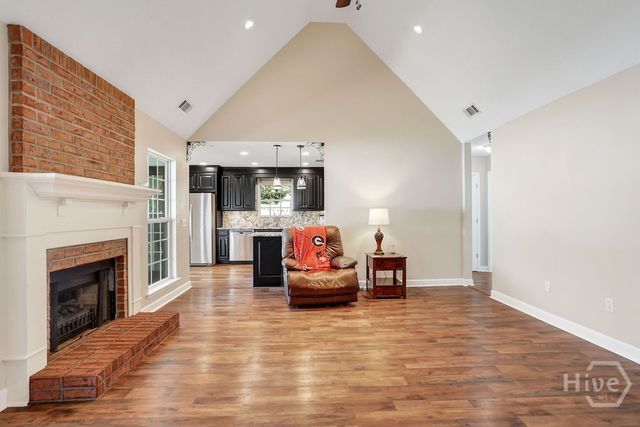 111 Harvest Drive, Springfield, GA 31329