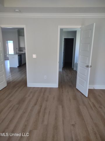 576 Silver Hill Drive, Pearl, MS 39208