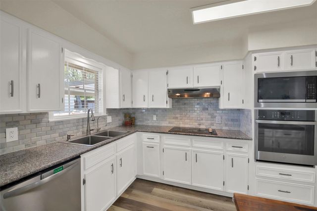 550 C Bud Stockton LOOP, Jarrell, TX 76537