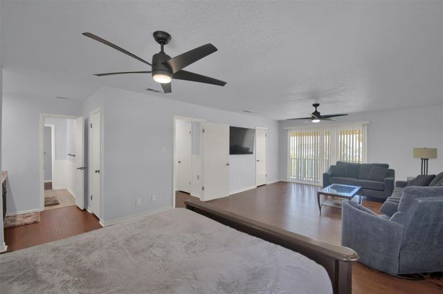 550 C Bud Stockton LOOP, Jarrell, TX 76537