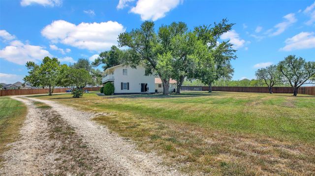 550 C Bud Stockton LOOP, Jarrell, TX 76537