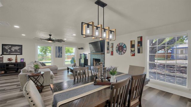 550 C Bud Stockton LOOP, Jarrell, TX 76537