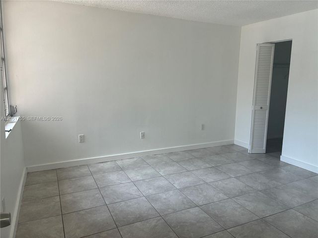 10801 SW 109th Ct D203, Miami, FL 33176