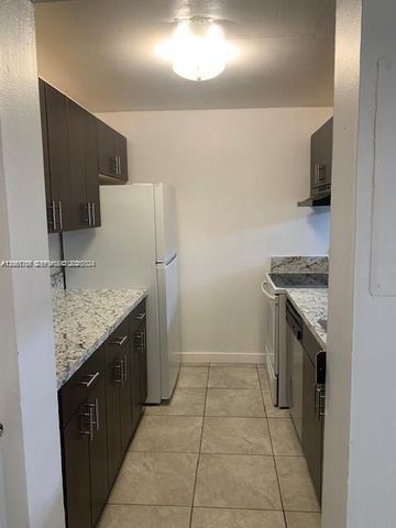 10801 SW 109th Ct D203, Miami, FL 33176