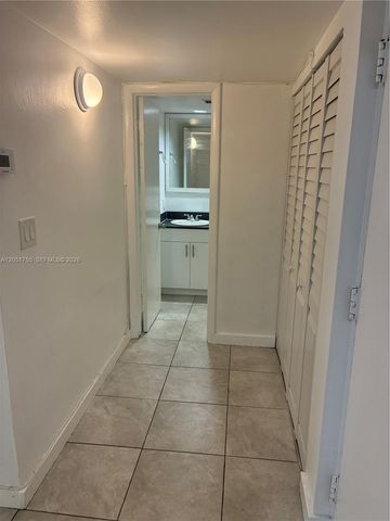 10801 SW 109th Ct D203, Miami, FL 33176
