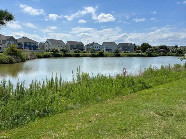 3984 Trenwith LN, Virginia Beach, VA 23456
