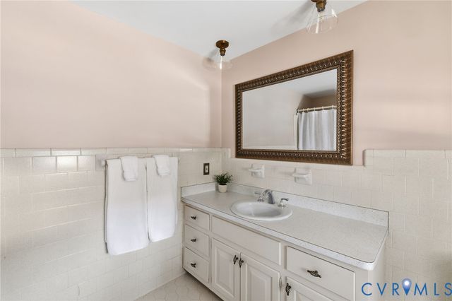 1509 Jonquill Dr, Henrico, VA 23238