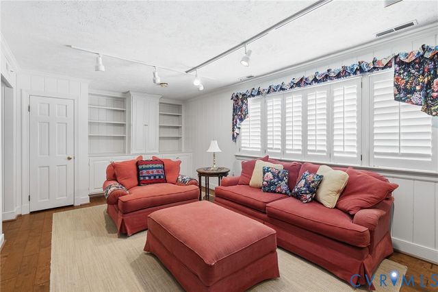 1509 Jonquill Dr, Henrico, VA 23238