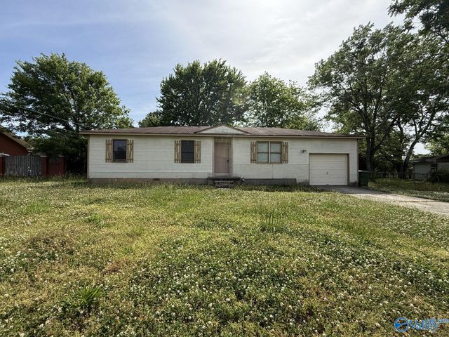 1908 Catchings Drive, Huntsville, AL 35801