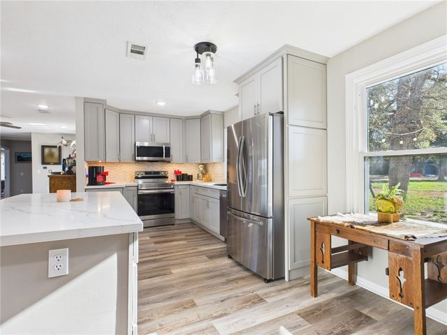 2893 County Road 316, Caldwell, TX 77836