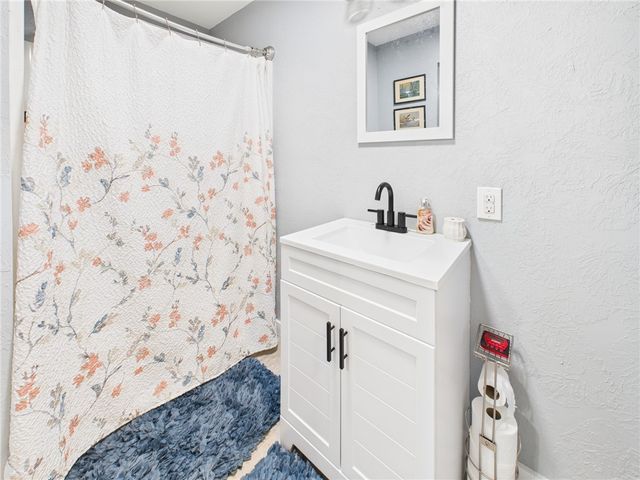 2893 County Road 316, Caldwell, TX 77836