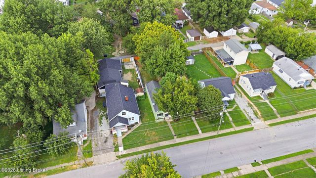 703 W Evelyn Ave, Louisville, KY 40215