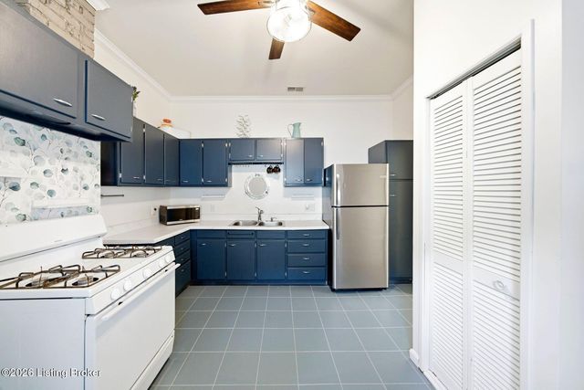 703 W Evelyn Ave, Louisville, KY 40215