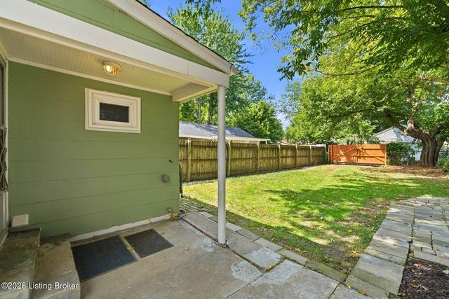 703 W Evelyn Ave, Louisville, KY 40215