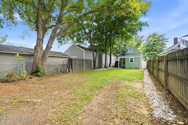 703 W Evelyn Ave, Louisville, KY 40215