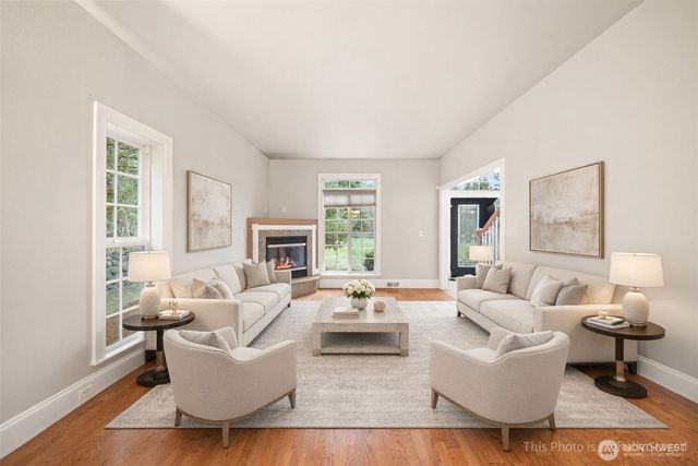 6221 63rd Avenue NE, Olympia, WA 98516