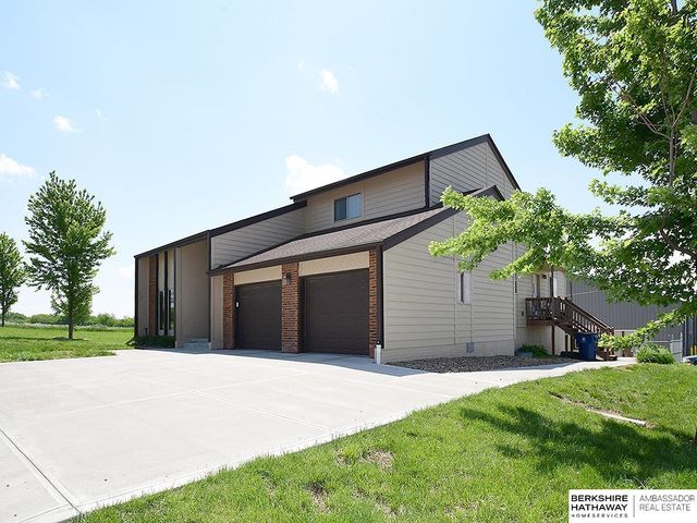 345 Spruce Street # 3, Springfield, NE 68059