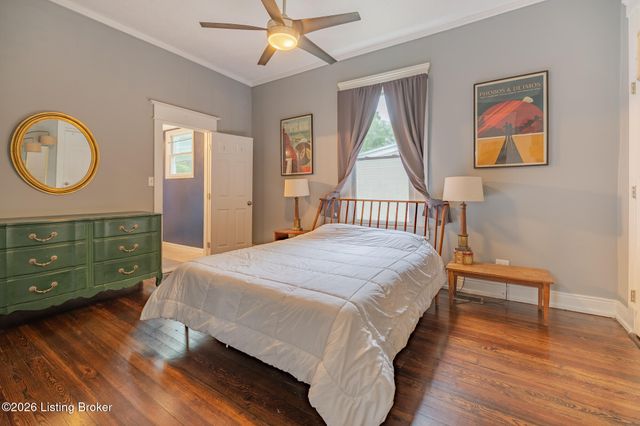 1135 Goss Ave, Louisville, KY 40217