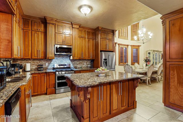 3104 RUSTIC VALLEY Place, El Paso, TX 79938