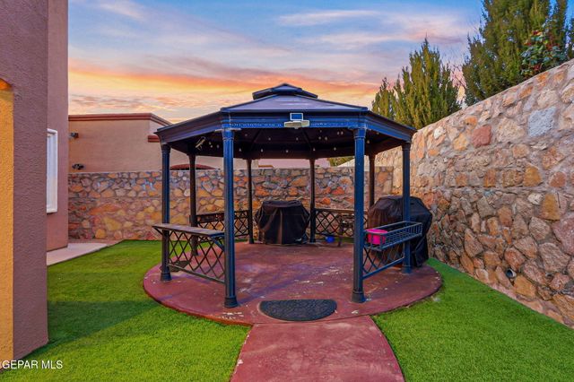 3104 RUSTIC VALLEY Place, El Paso, TX 79938