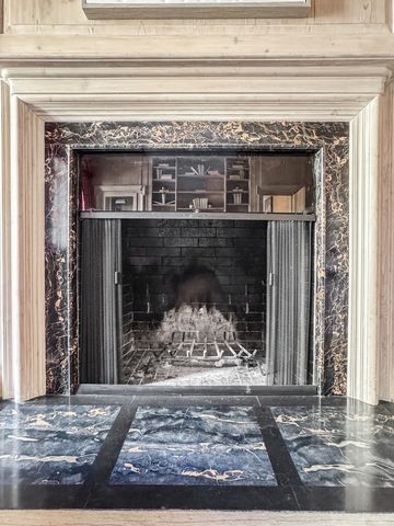 1260 N Astor Street 7, Chicago, IL 60610