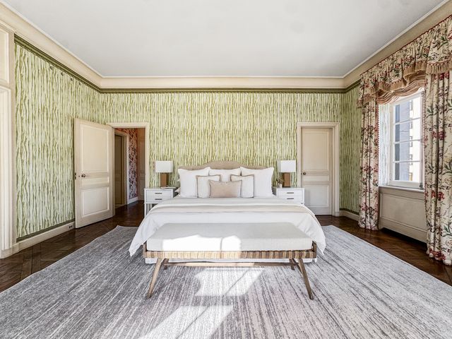 1260 N Astor Street 7, Chicago, IL 60610