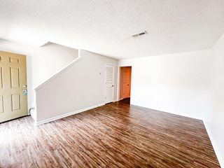 104 Ballygar St Apt A, Clarksville, TN 37043