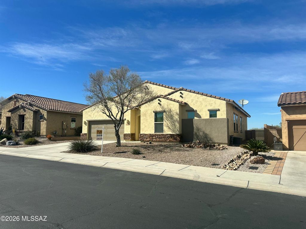 5896 W Yuma Mine Circle, Tucson, AZ 85743