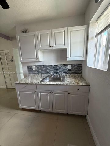 12210 NE 14th Ave 12210, North Miami, FL 33161