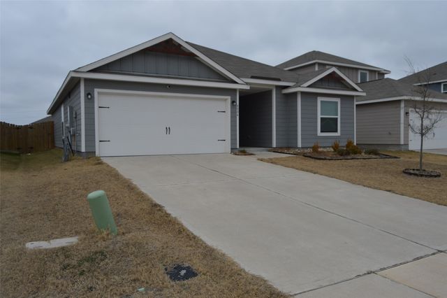 4804 Hoover Court, Greenville, TX 75401